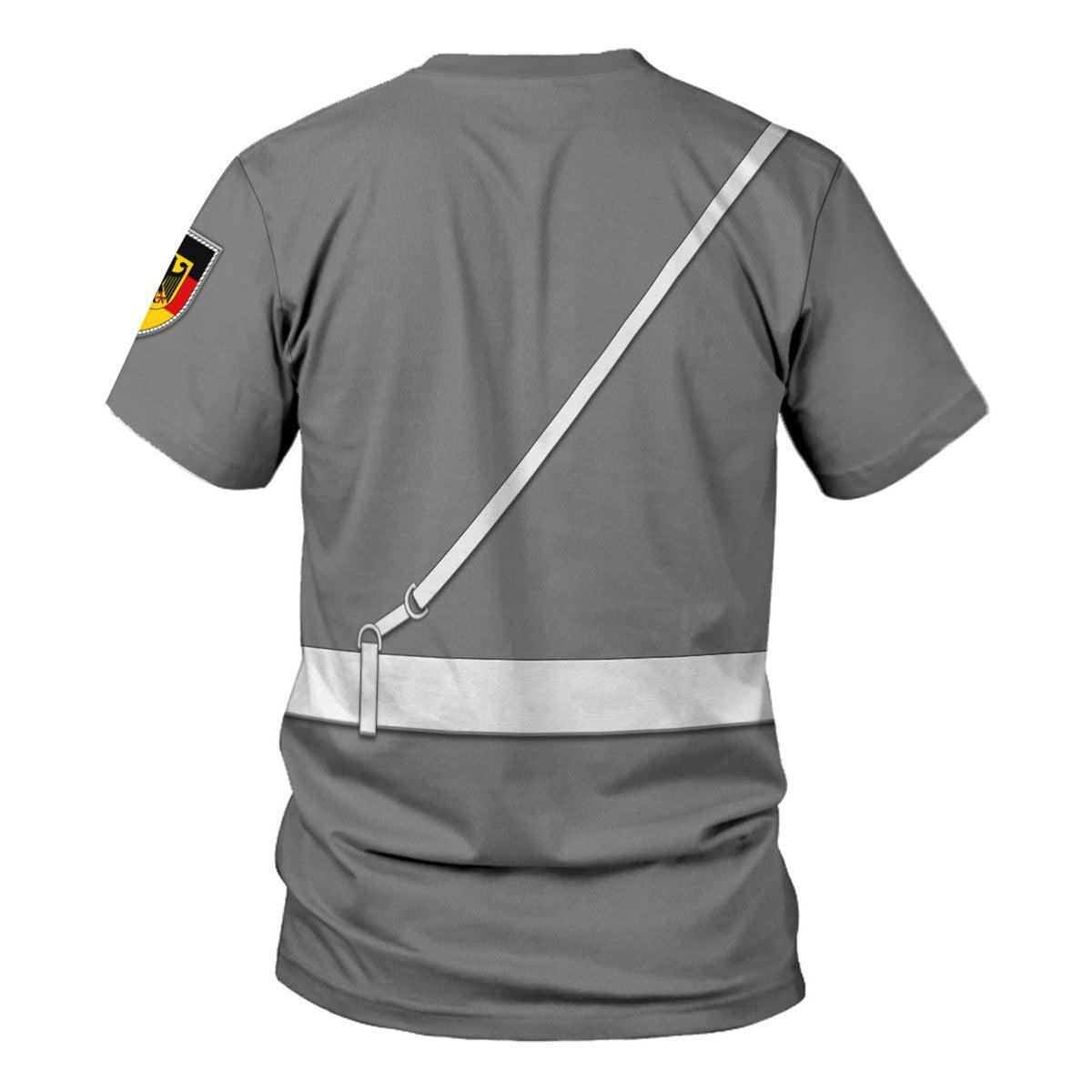 1733297540f85995ab51