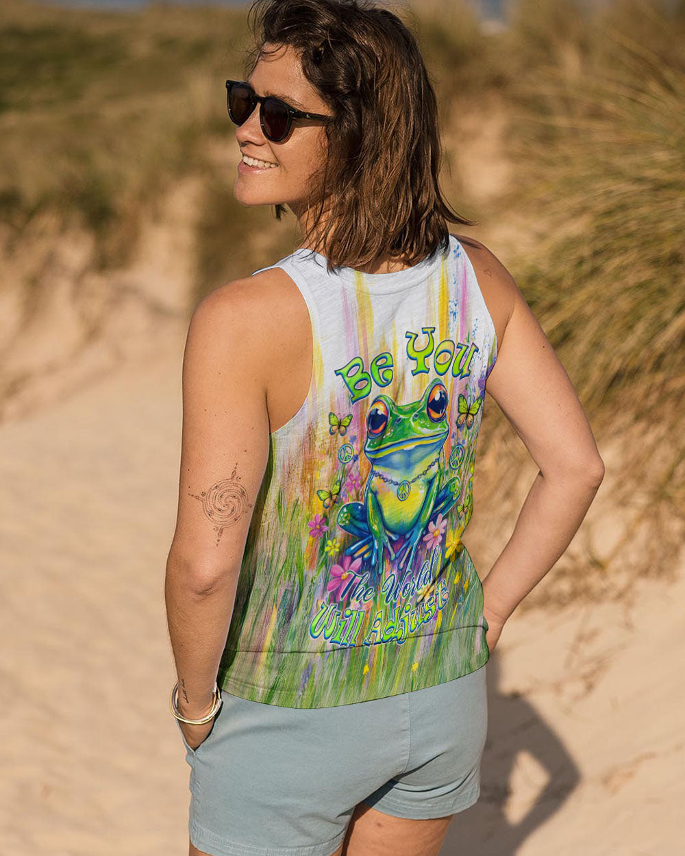 Be You The World Will Adjust Frog Peace Sign Colorful Graphic AOP Shirts _13_ zaMf6