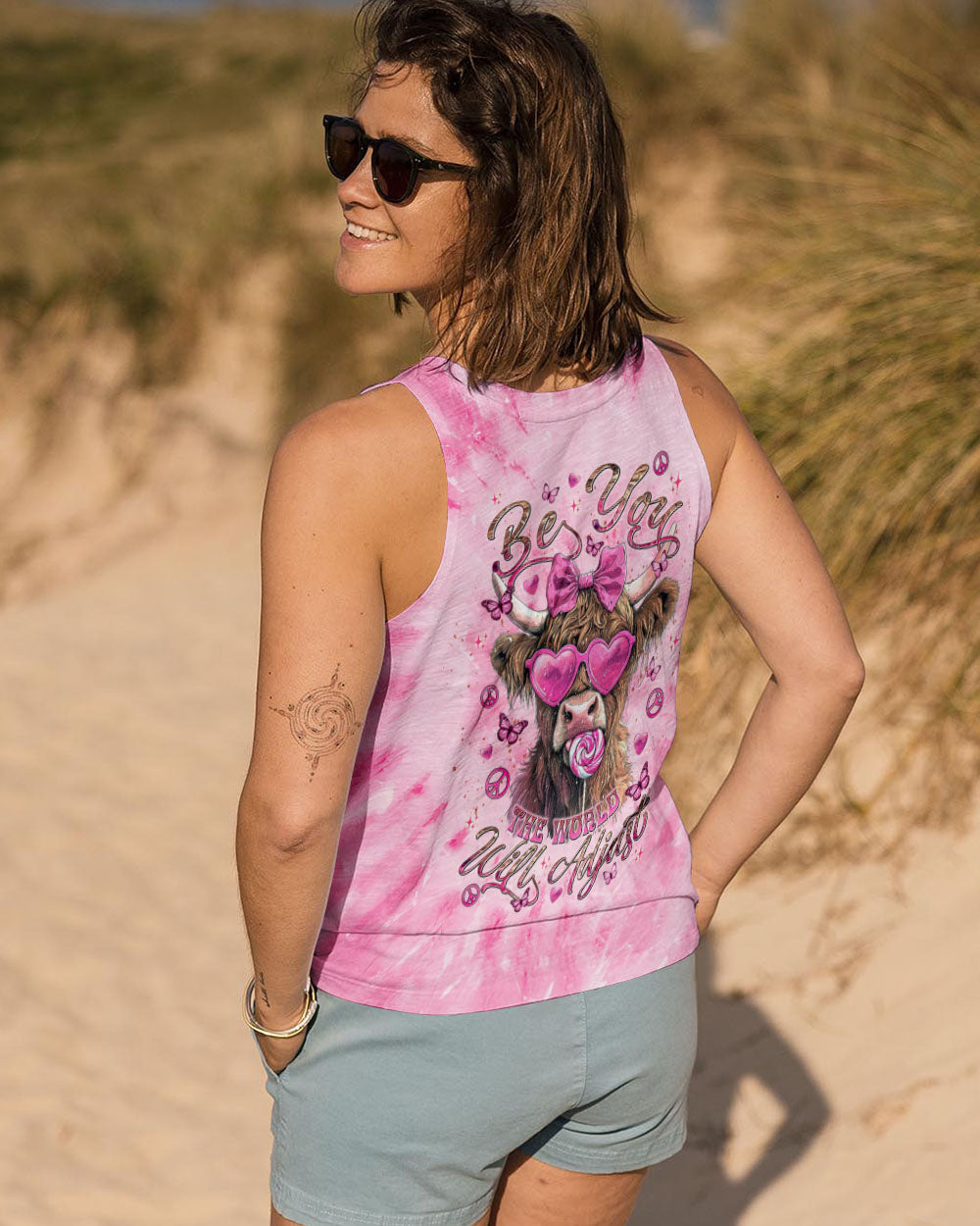 Be You The World Will Adjust Funny Cow with Bow and Heart Glasses AOP Shirts _13_ o4CY0