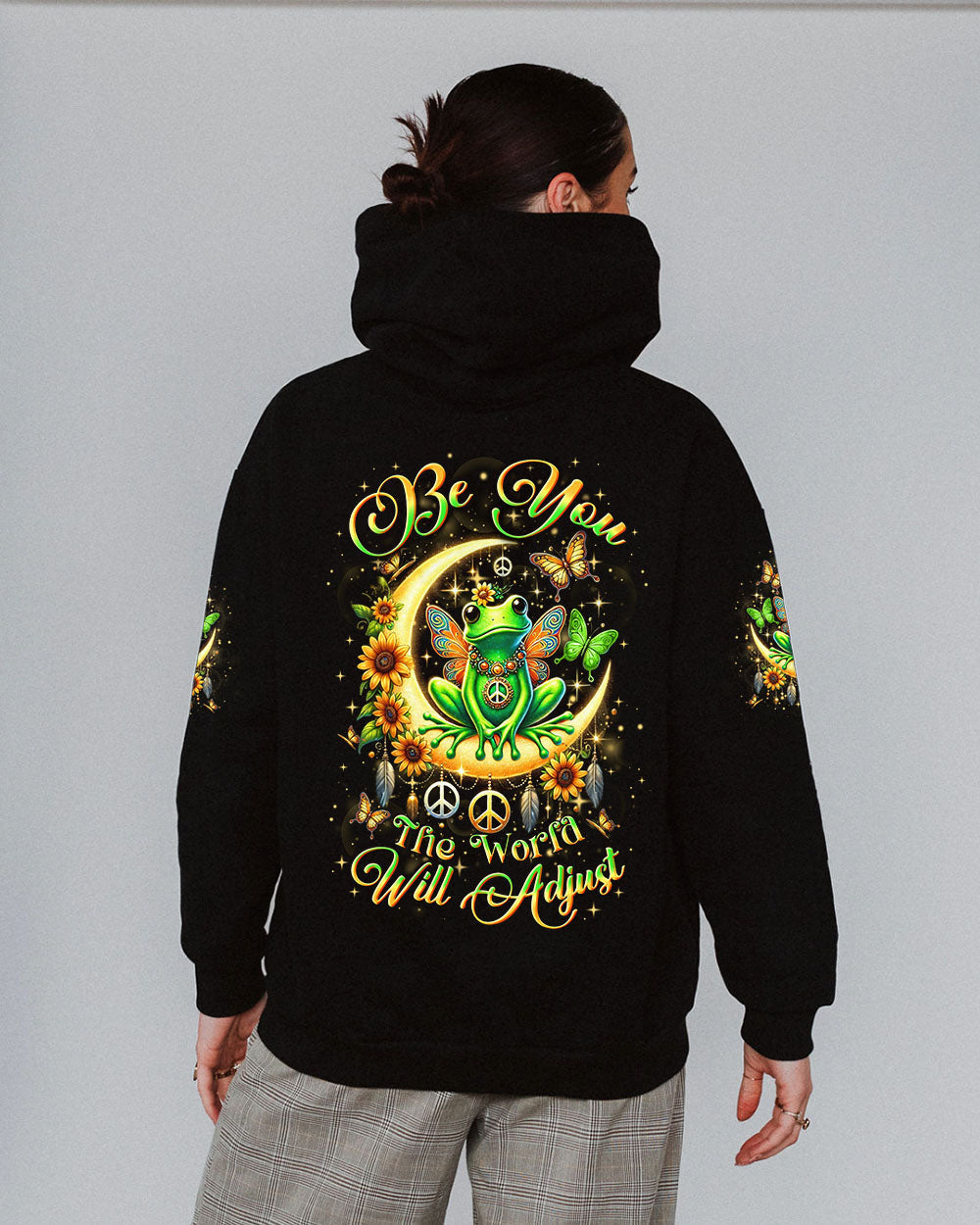 Be You The World Will Adjust Neon Frog with Moon and Butterfly Graphic AOP Shirts _8_ HAq5A