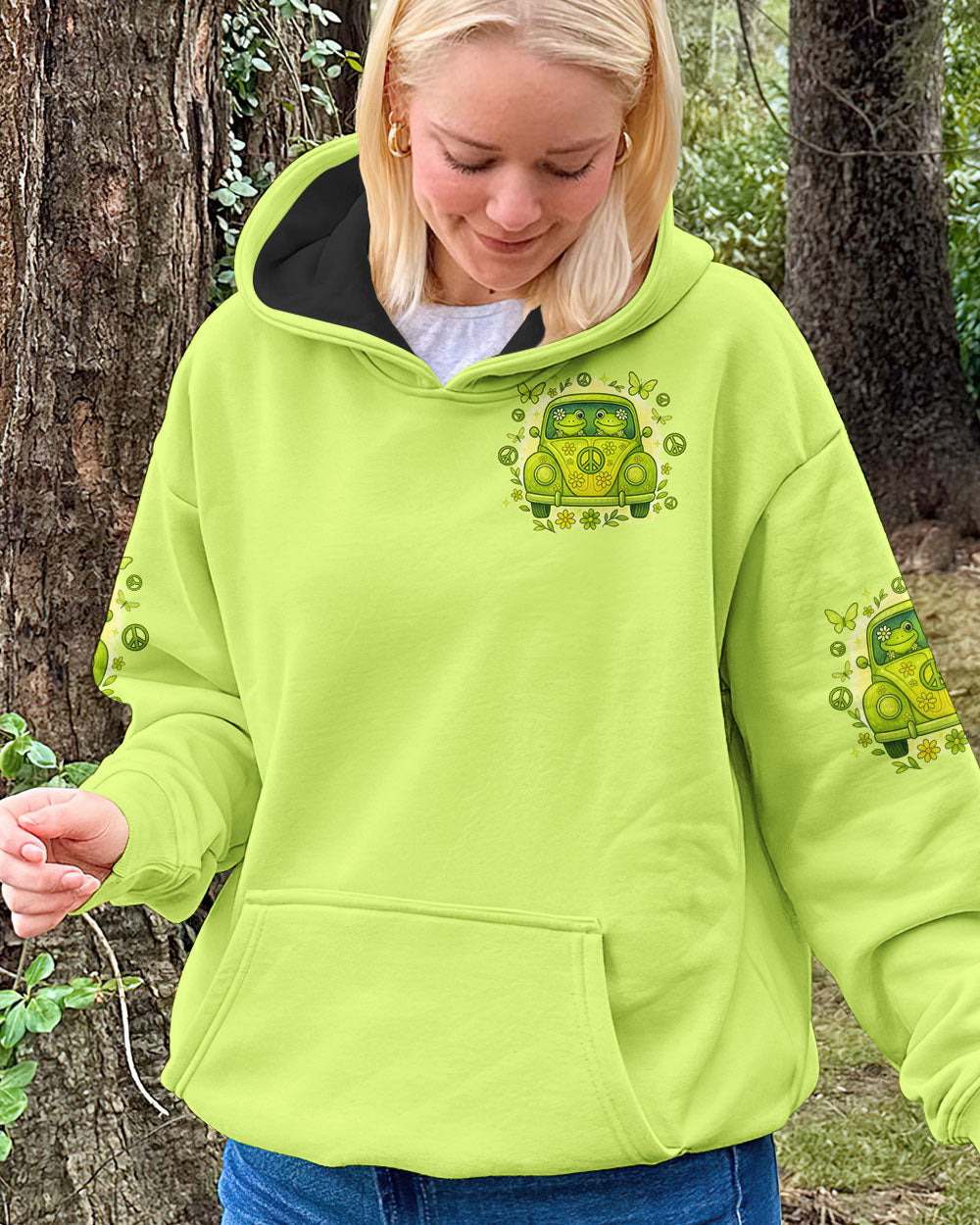 Be You the World Will Adjust Cute Hippie Frog Van Graphic Tee for Women AOP Shirts _4_ cS6fP