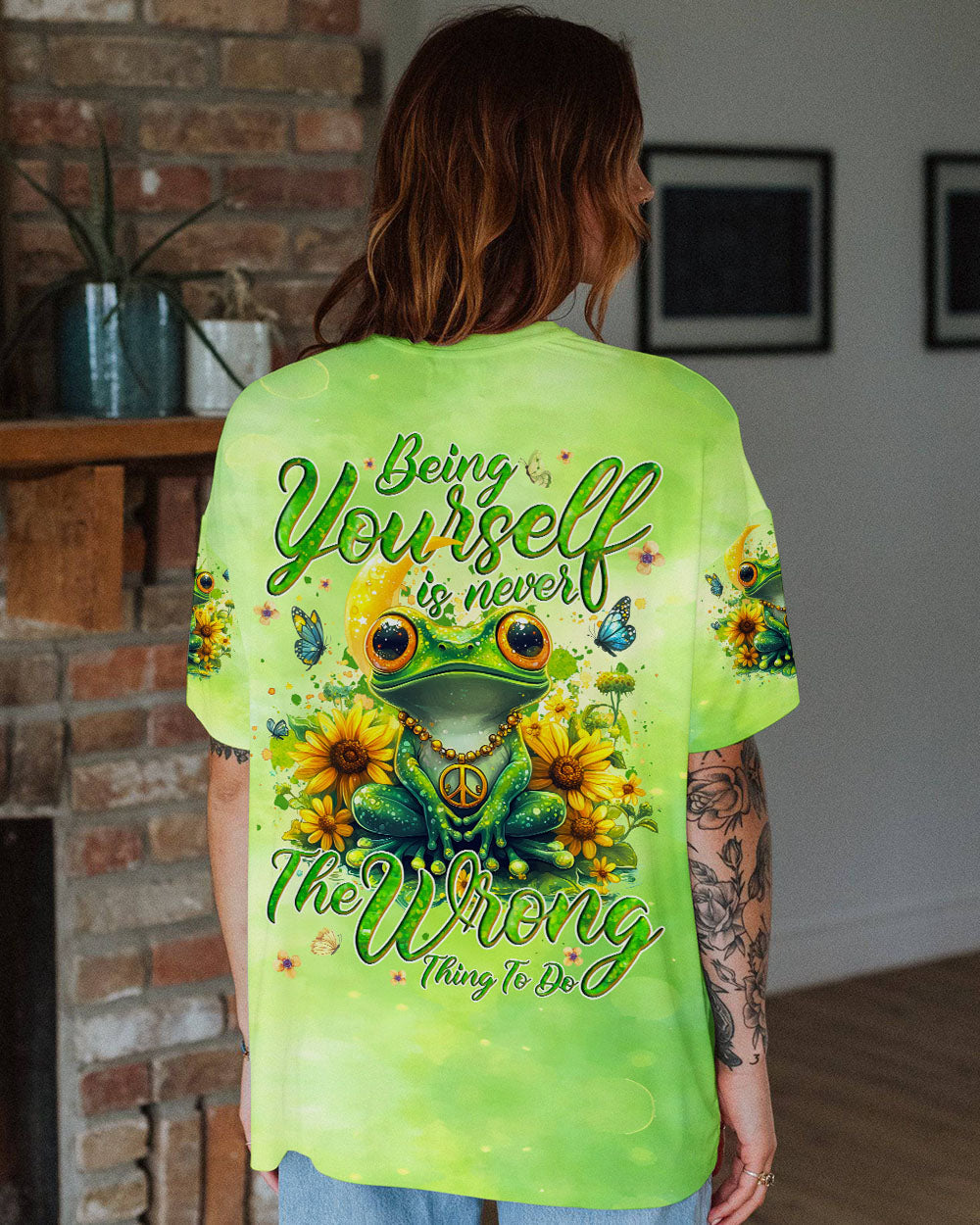 Being Yourself The Wrong Thing To Do Green Frog Sunflower Peace AOP Shirts _11_ xJHe9