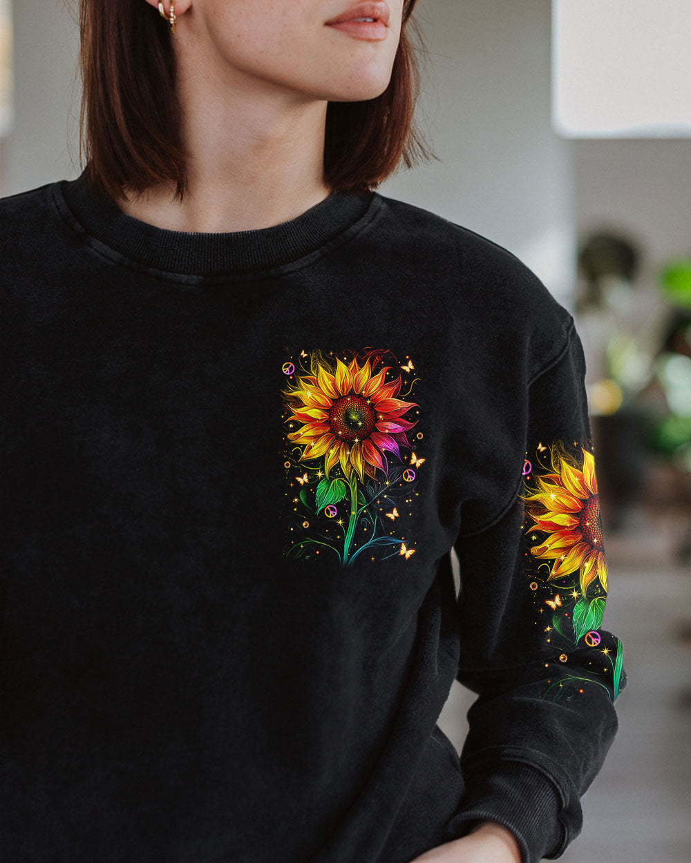 Hippie Soul Neon Psychedelic Sunflower with Peace Sign Boho Graphic AOP Shirts _4_ qHDoE