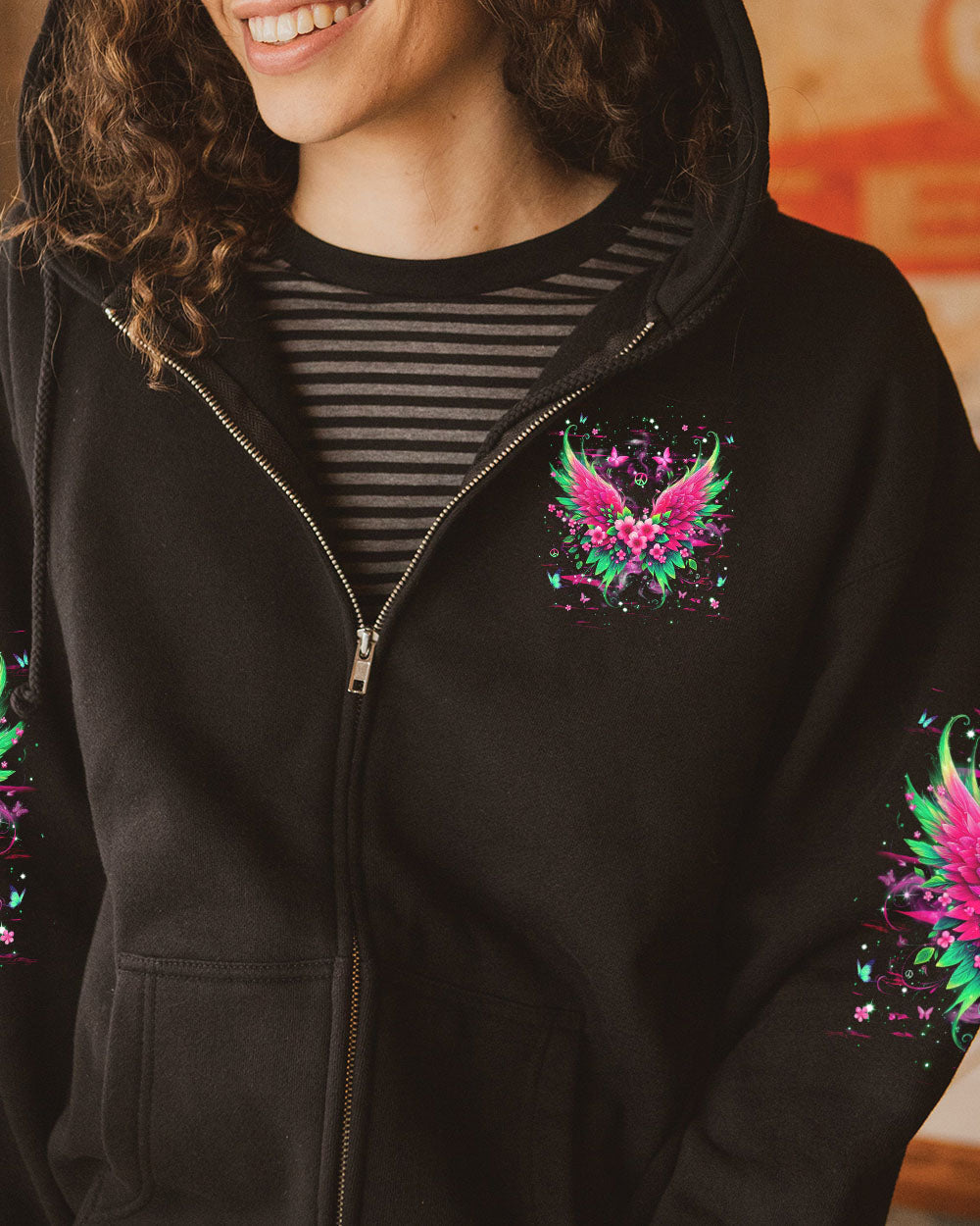 I Believe There Are Angels Among Us Floral Wings Butterfly Graphic Tee for Women AOP Shirts _8_ sVbfm