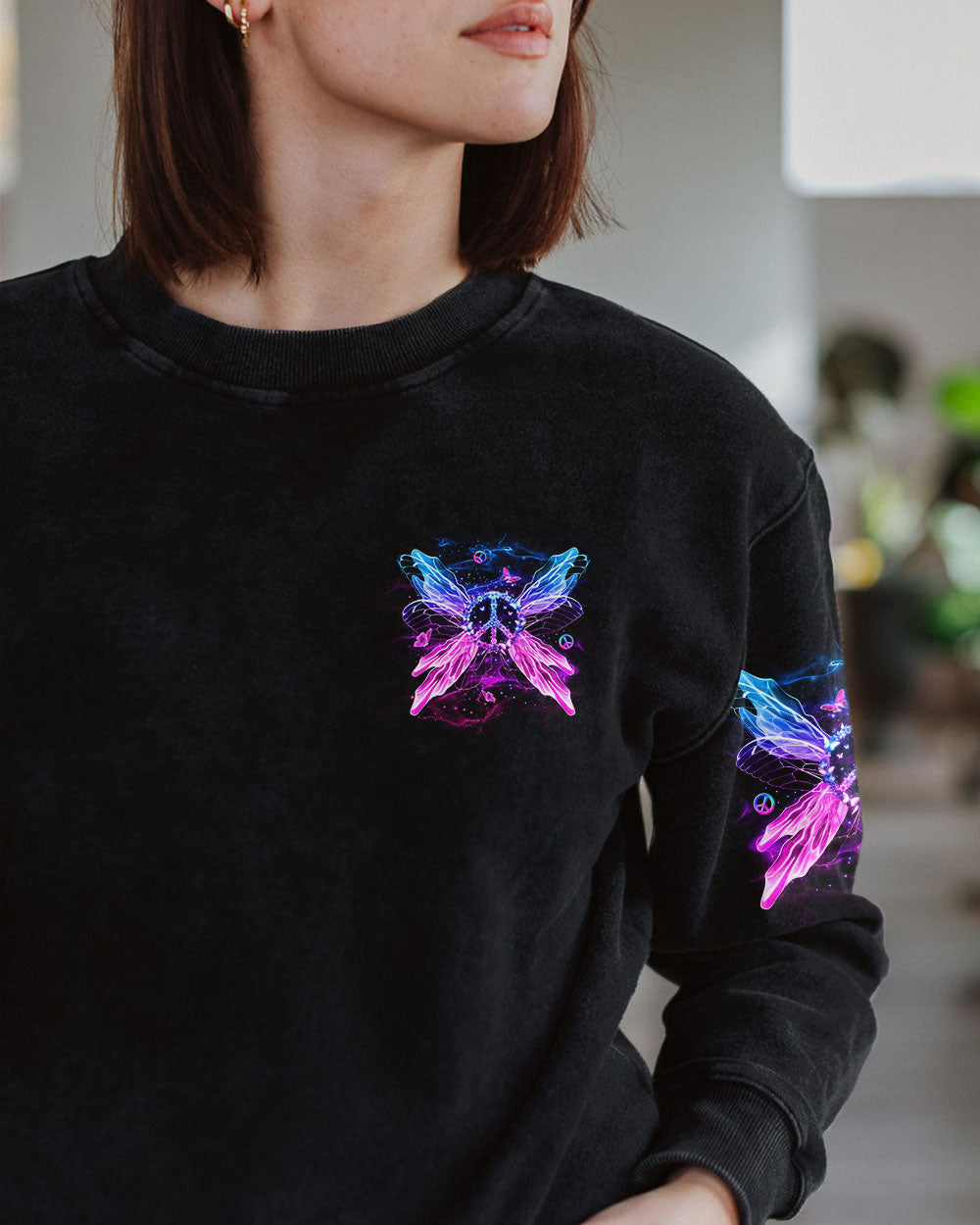 I Believe There Are Angels Among Us Neon Peace Sign with Wings Graphic AOP Shirts _6_ zg9tI