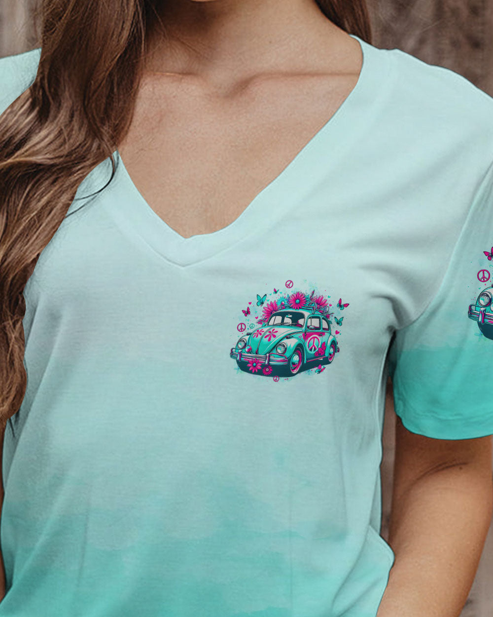 I am the Free Spirit that Roams the Open Road Hippie Car with Peace Sign AOP Shirts _11_ bfUBs