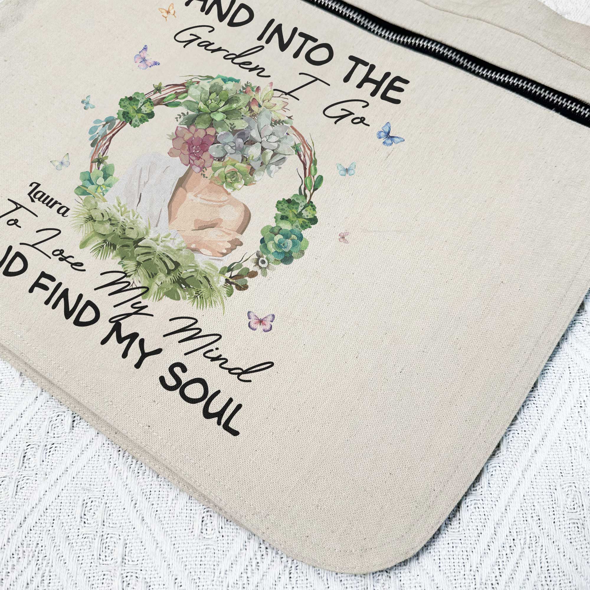 Into The Garden I Go To Lose My Mind And Find My Soul Personalized Apron_4_d8b44c54 48a8 42d9 b6aa c0fe2d1284e0
