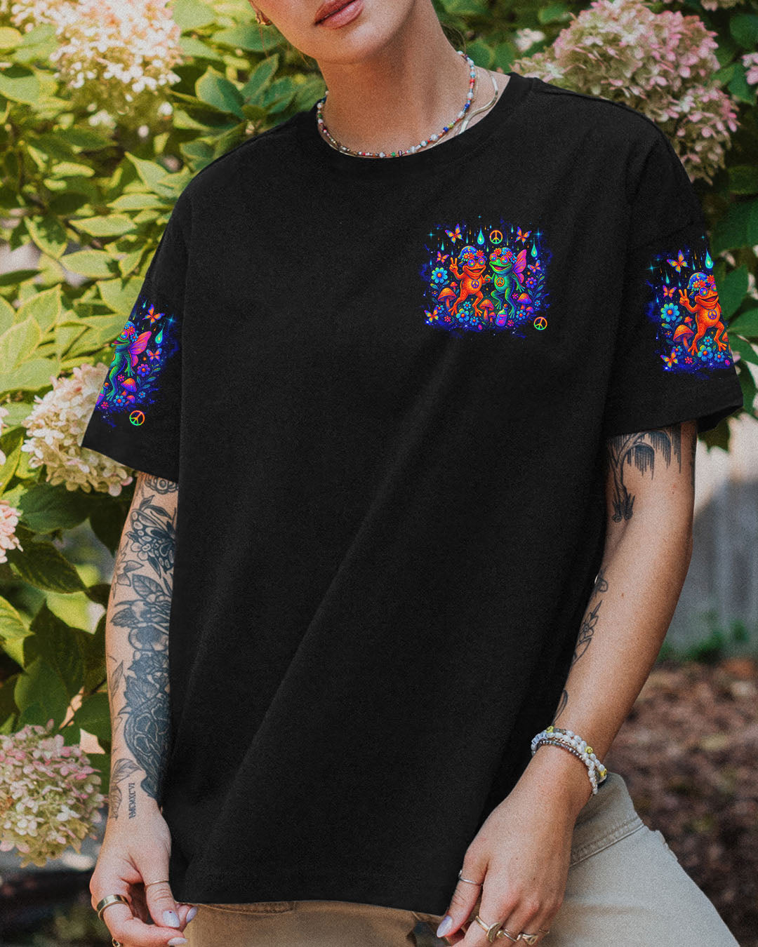 Just Keep On Chilling Stay Wild and Free Fun Frog Colorful Summer AOP Shirts _3_ Rui1L