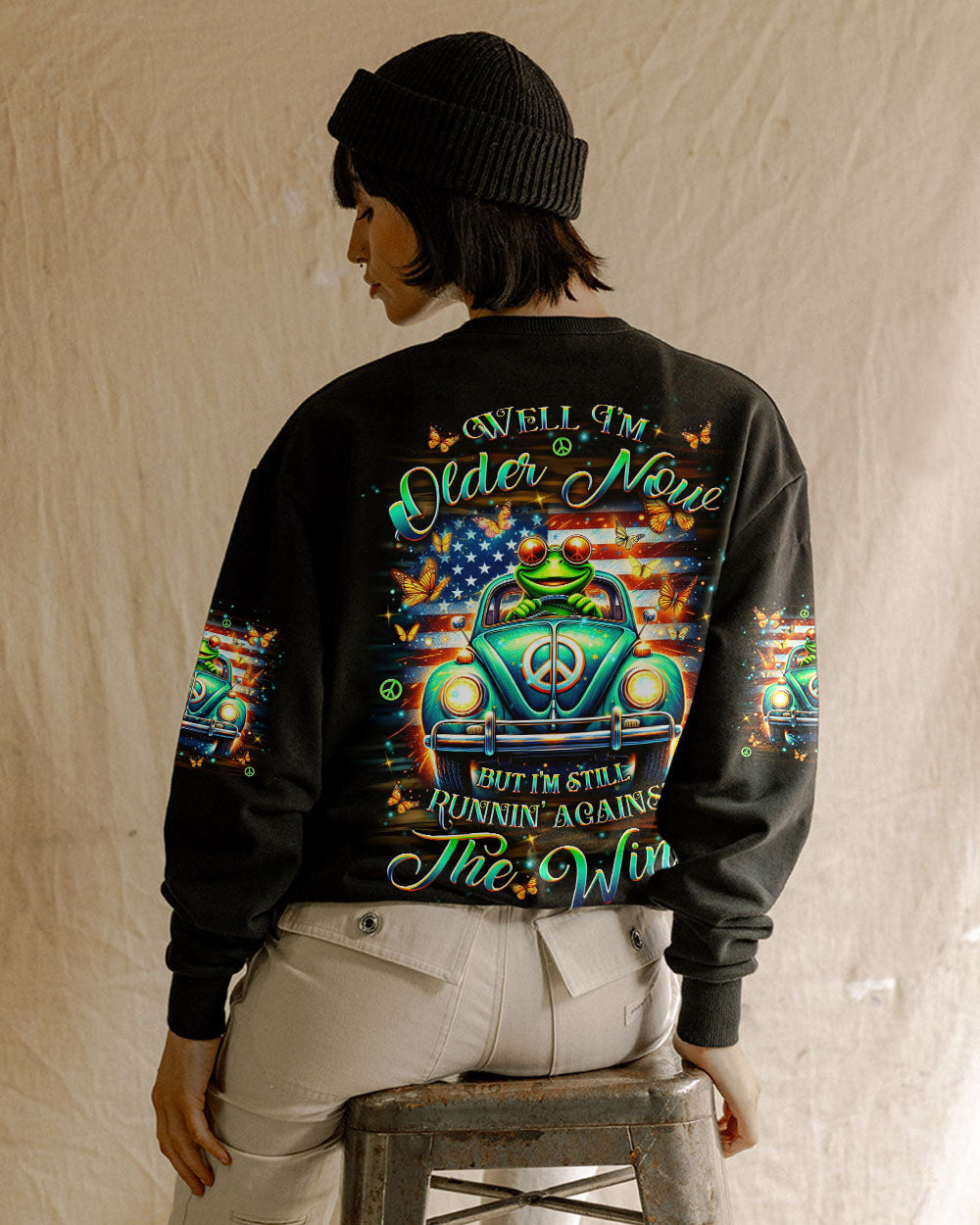 Older Now But Still Running Against The Wind Funny Frog VW Bug with Flag AOP Shirts _7_ 95CVH