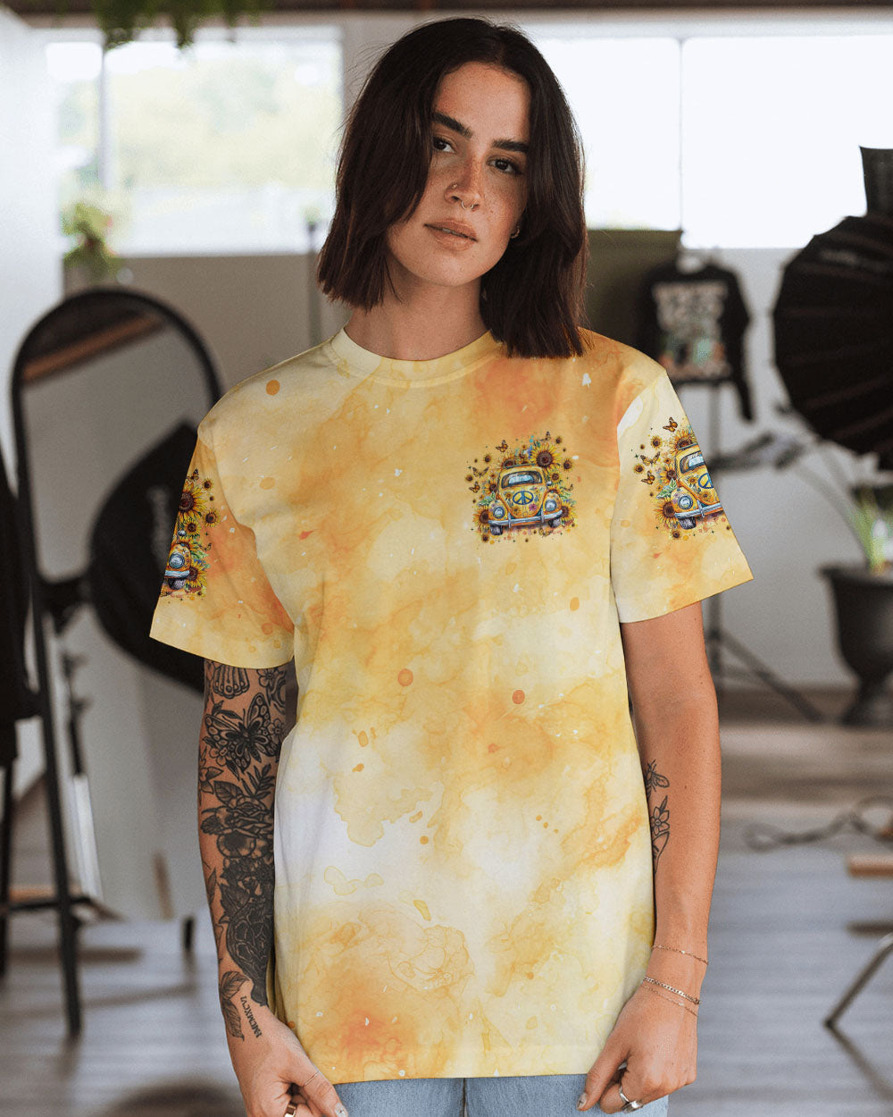 Older Now But Still Running Against The Wind Sunflower Tie Dye Vintage VW Bug AOP Shirts _13_ gSxDG