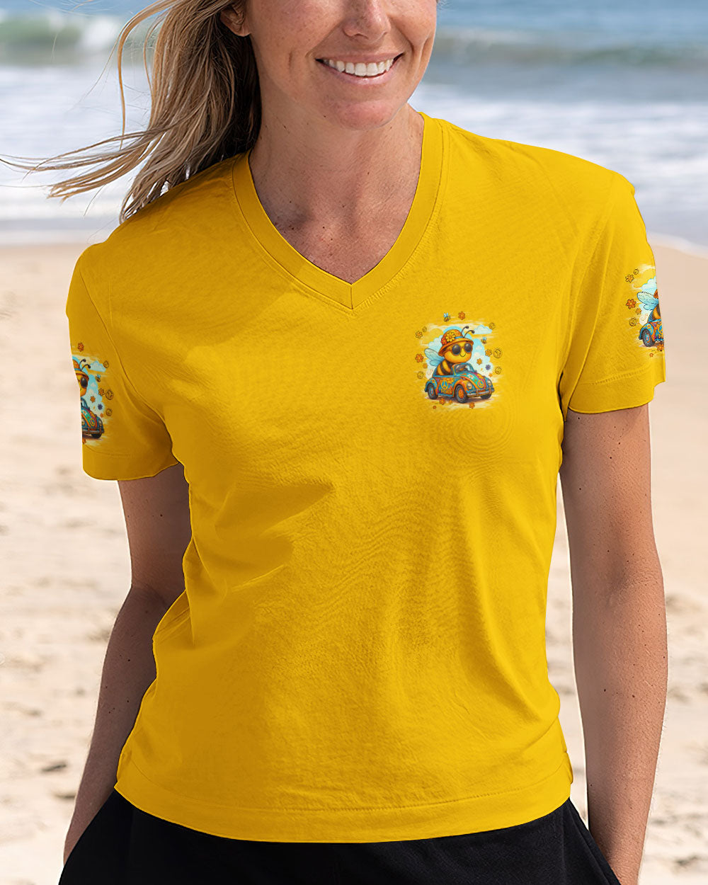 Older Now But Still Running Against The Wind Vintage Bee Peaceful VW Car AOP Shirts _2_ nazhQ