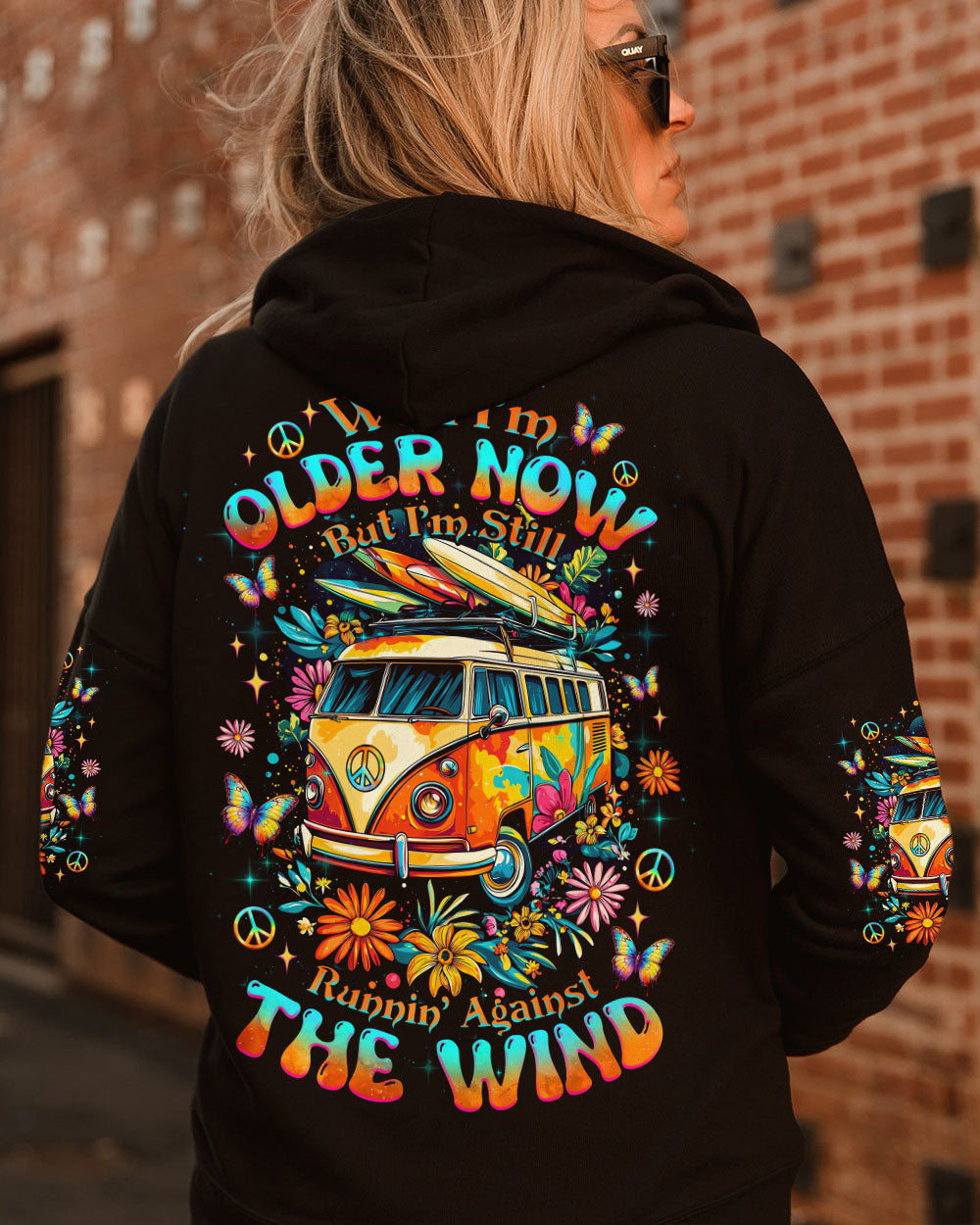 Older Now Runnin_E2_80_99 Against the Wind Flower Vintaege Hippie Van AOP Shirts _2_ kLLfY
