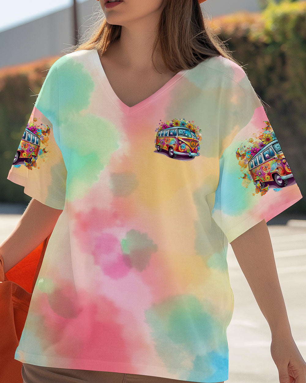 Older Now but Still Runnin Against the Wind Colorful Hippie Flower Power Van AOP Shirts _11_ krg7l