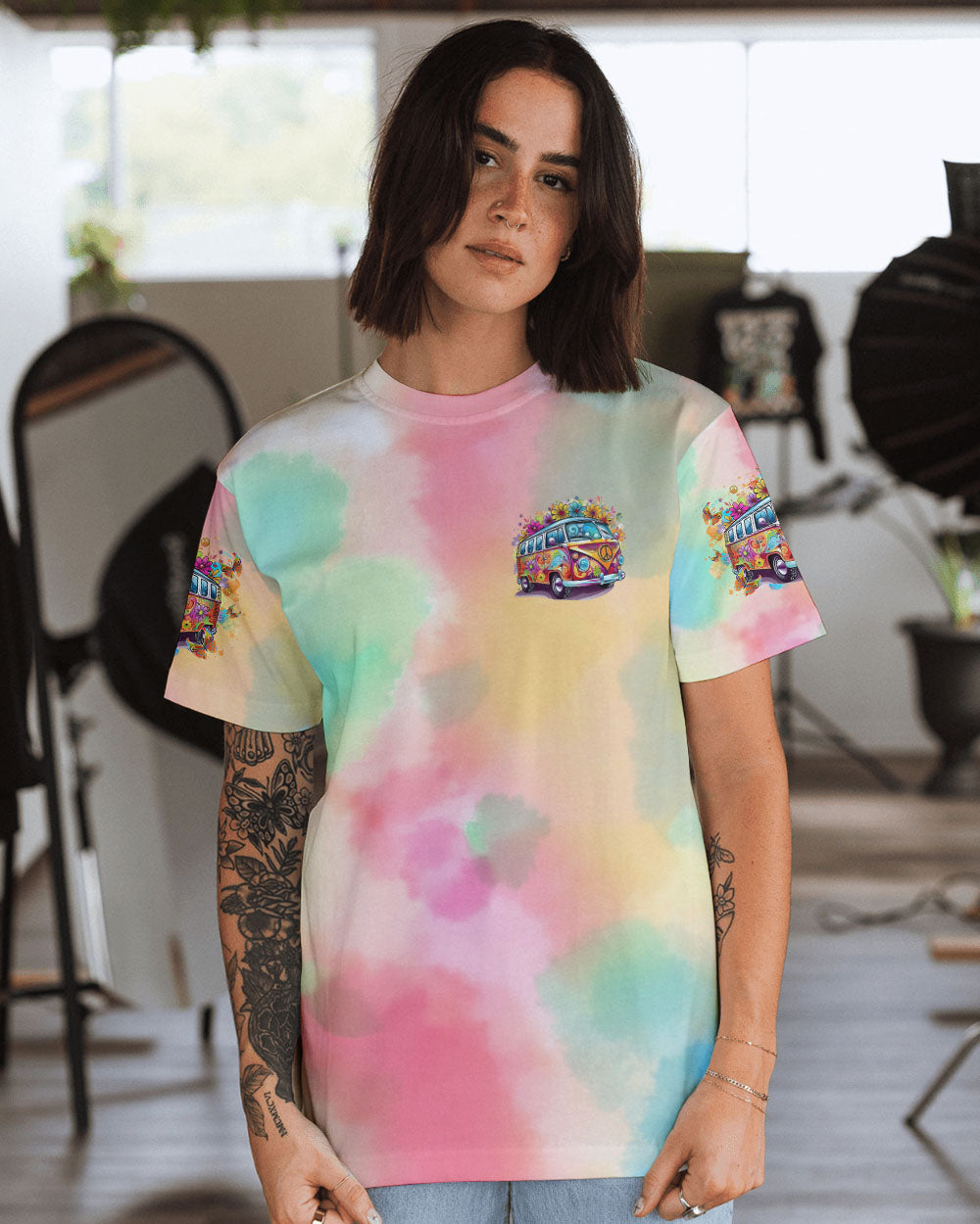 Older Now but Still Runnin Against the Wind Colorful Hippie Flower Power Van AOP Shirts _9_ k1oVe