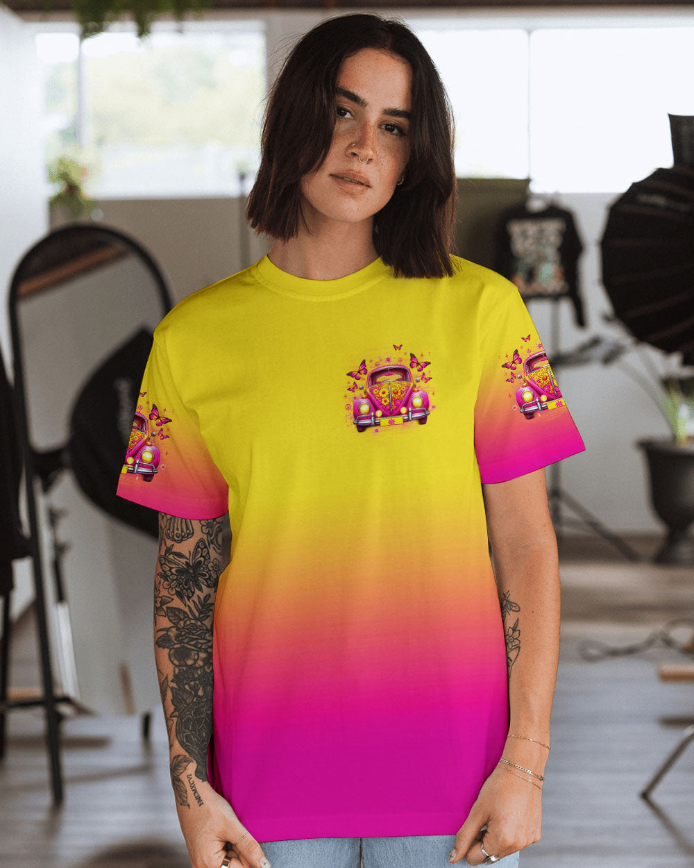 Older Now but Still Runnin Against the Wind Pink VW Bug and Butterfly AOP Shirts _3_ EiFXz