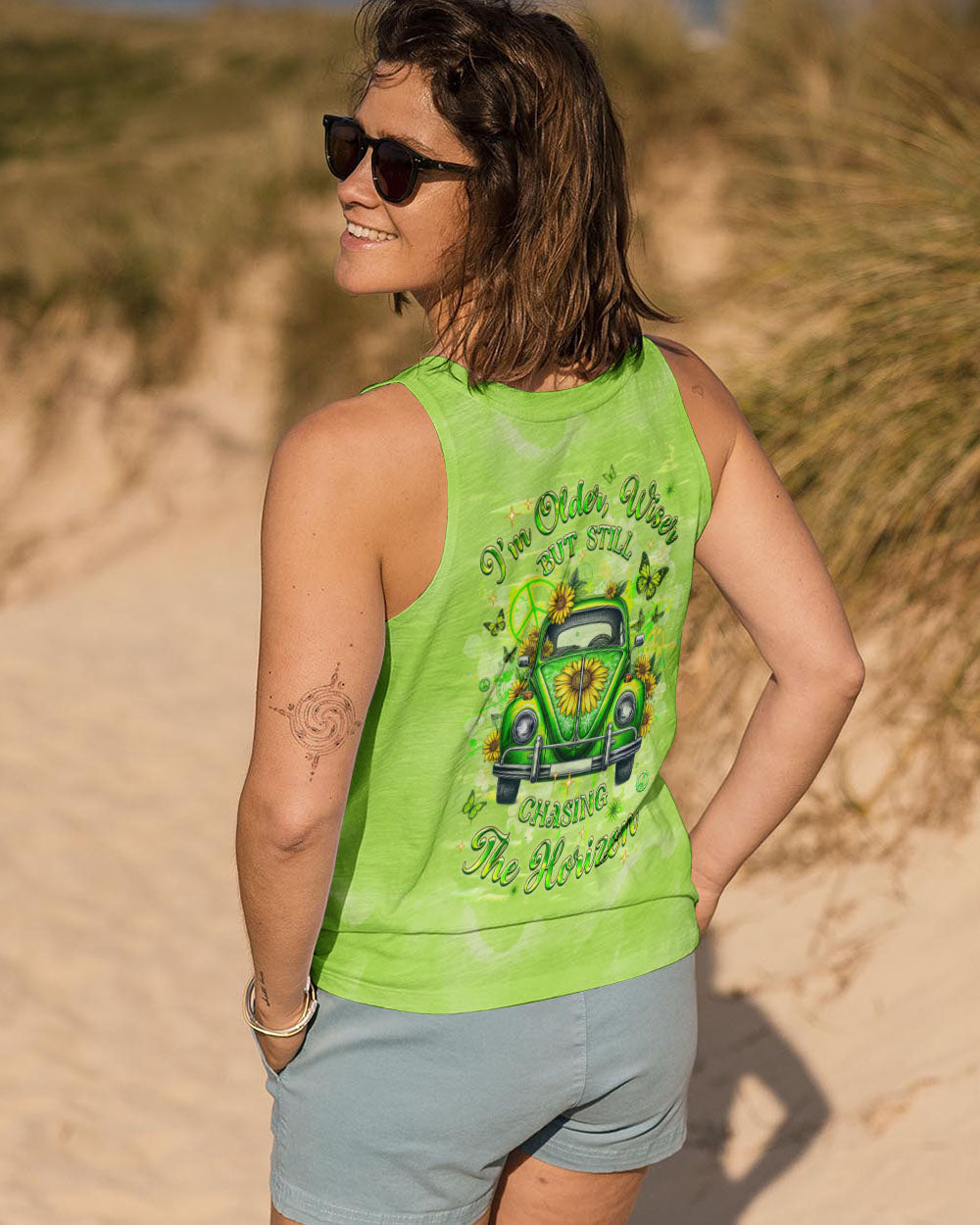 Older Wiser Still Chasing the Horizon Green Sunflower Peace Sign Car AOP Shirts _9_ ojdhl