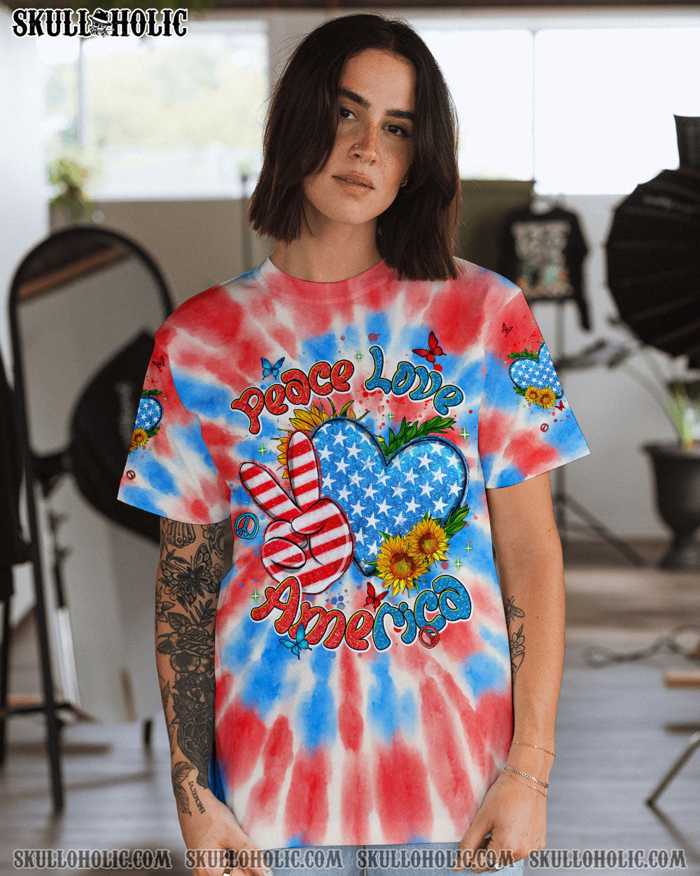 Peace Love America Patriotic Tie Dye Graphic 4th of July Tee for Women AOP Shirts _8_ 4EOH7