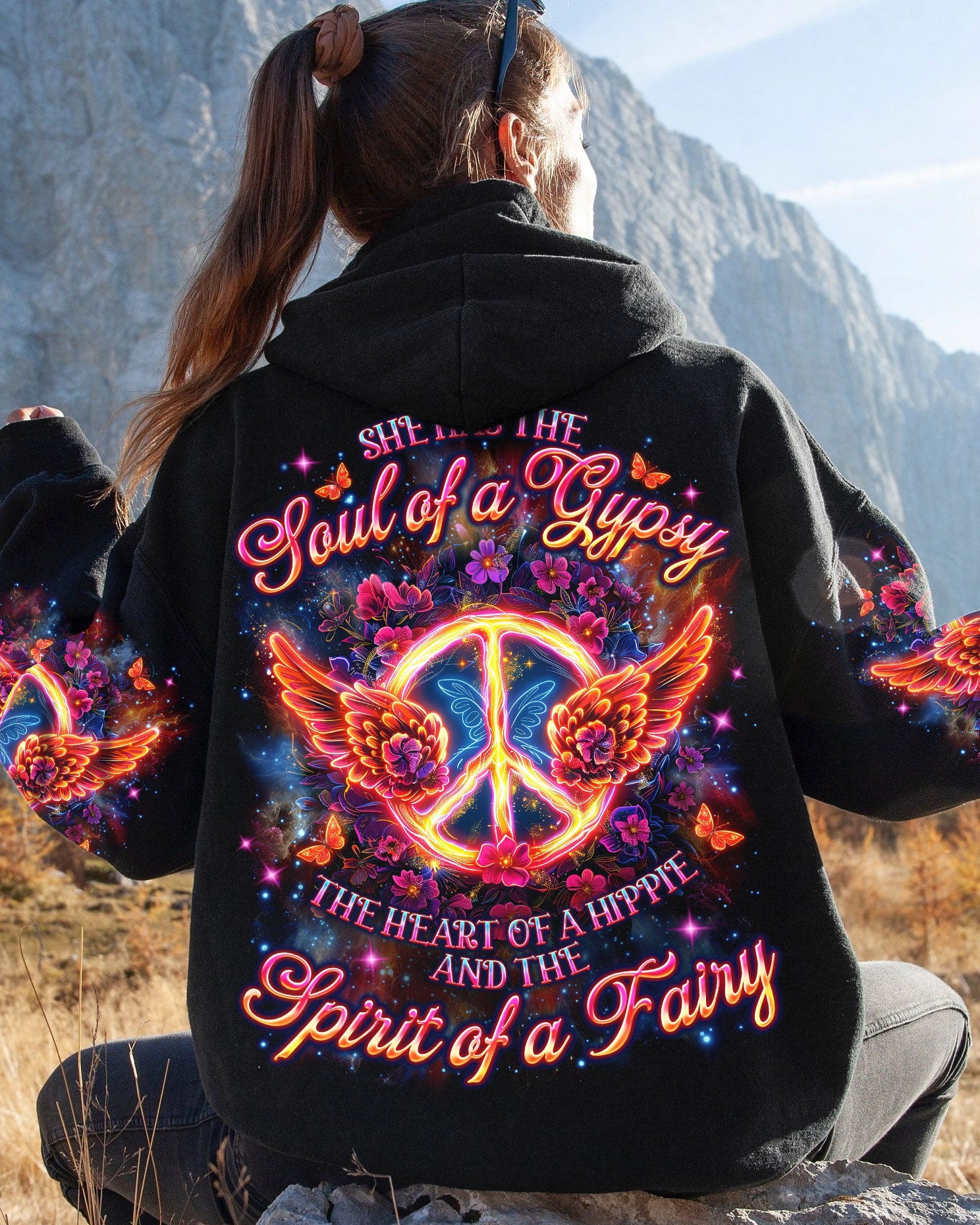 Soul of a Gypsy Heart of a Hippie Spirit of a Fairy Hippie Peace Sign and Floral AOP Shirts _4_ 38Pq5