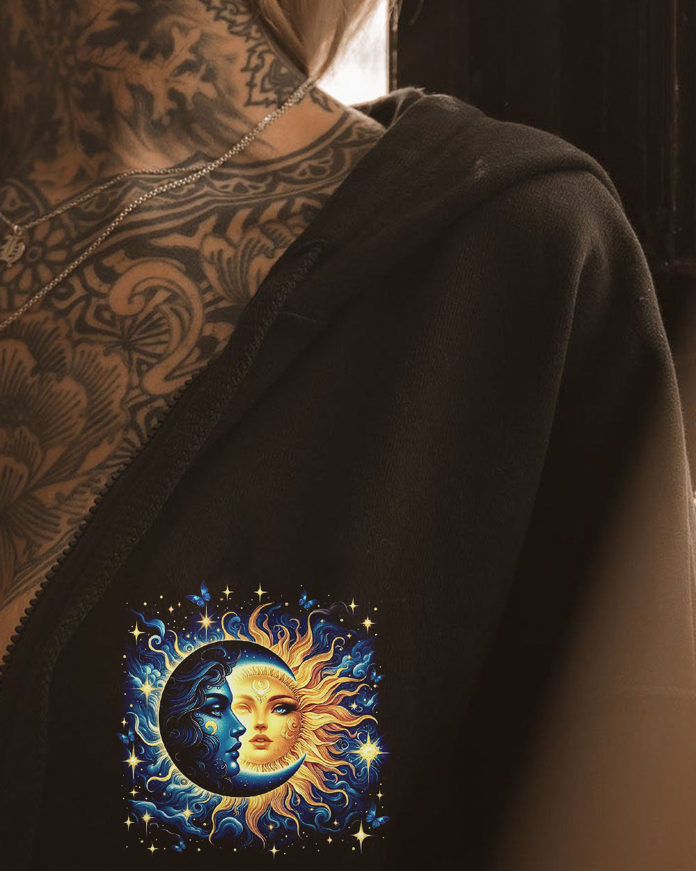 The Moon Sees Your Soul Sun and Moon Celestial Spiritual Galaxy Graphic AOP Shirts _11_ ZG5Jy