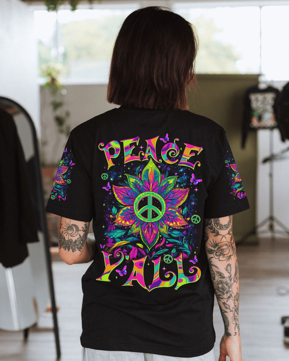 Trippy Peace Y_E2_80_99all Psychedelic Neon Floral Peace Sign Retro Hippie AOP Shirts _10_ wRexf