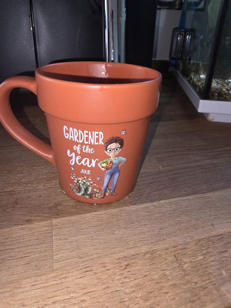Review by Chris Jarratt - Best Gardener - Personalized Plant Pot Ceramic Mug - Gift For Gardening Lovers
