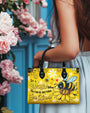 In a World Where You Can Be Anything Bee Kind Yellow Bee and Daisy Leather Bag _2_ 9fAWf