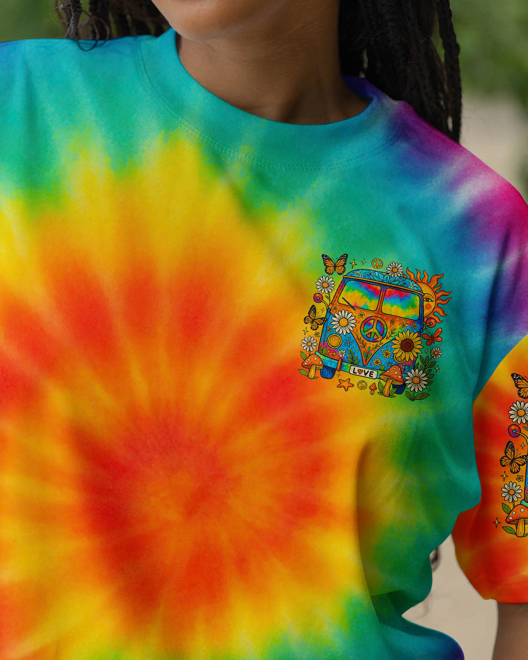 Older Now But Still Running Against The Wind Tie Dye VW Van Peace _26 Love Design AOP Shirts _13_ zHpUR
