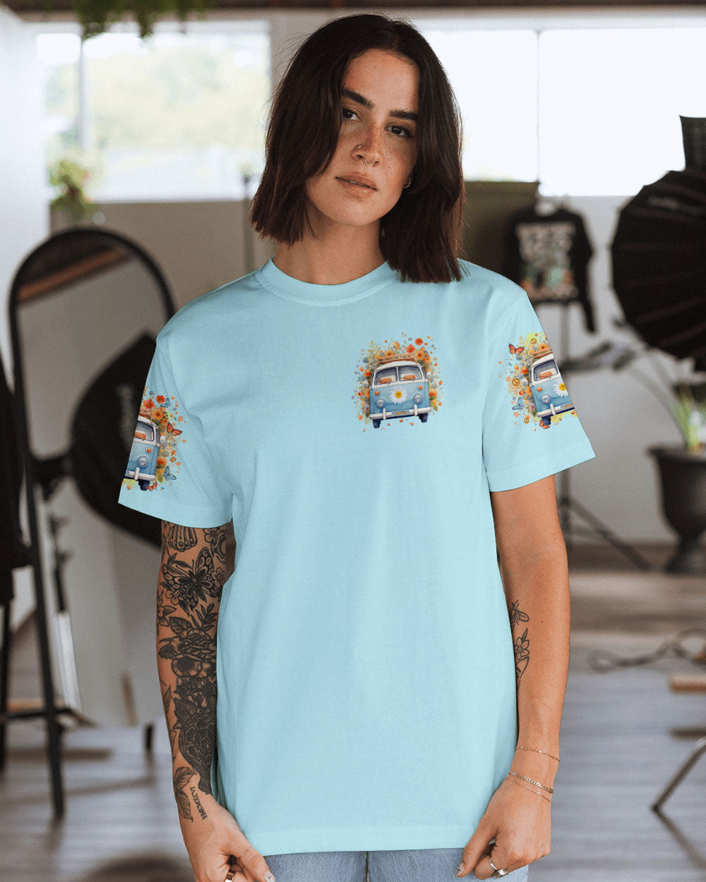 Older Now but Still Runnin Against the Wind Retro Hippie Van AOP Shirts _14_ oABPf
