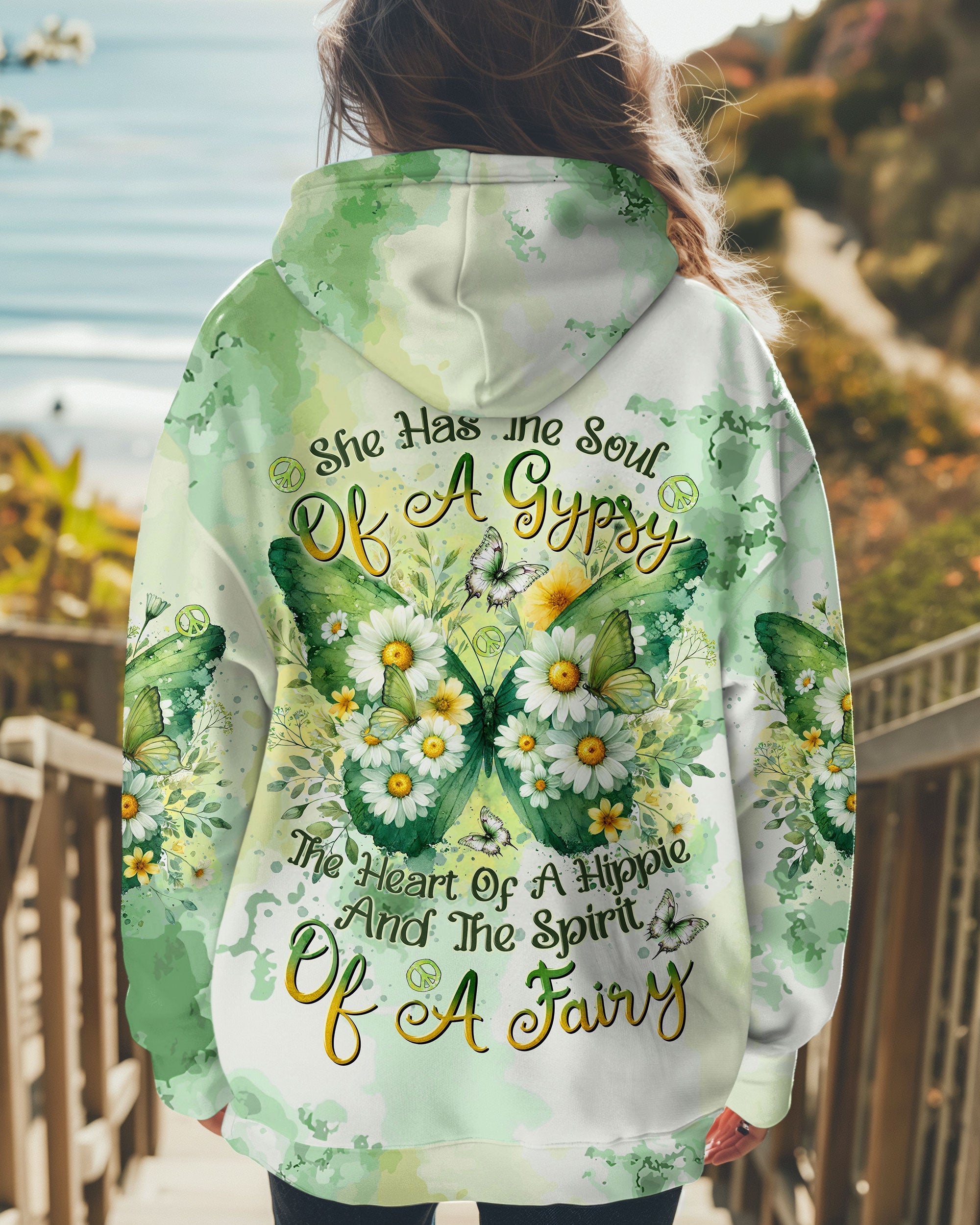 Soul of a Gypsy Heart of a Hippie the Spirit of a Fairy Green Tie Dye Butterfly Daisy AOP Shirts _3_ JLyw5